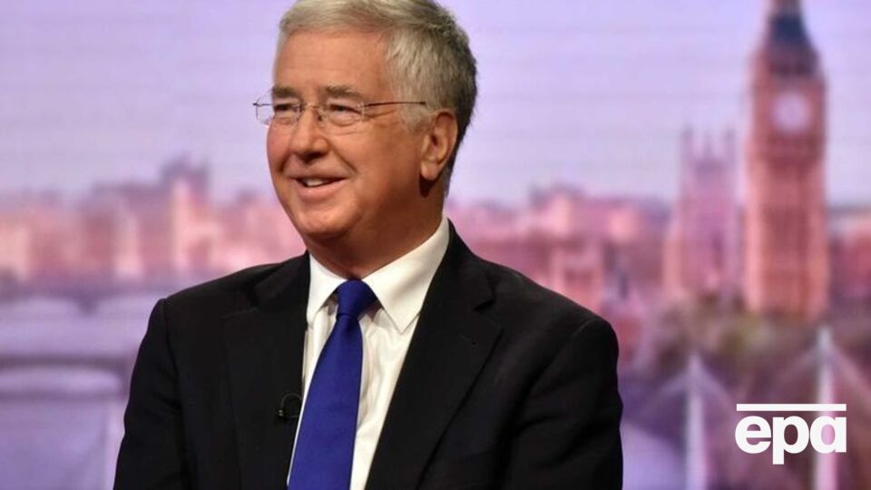 Феллон уважає, що РФ провокує і випробовує країни НАТО