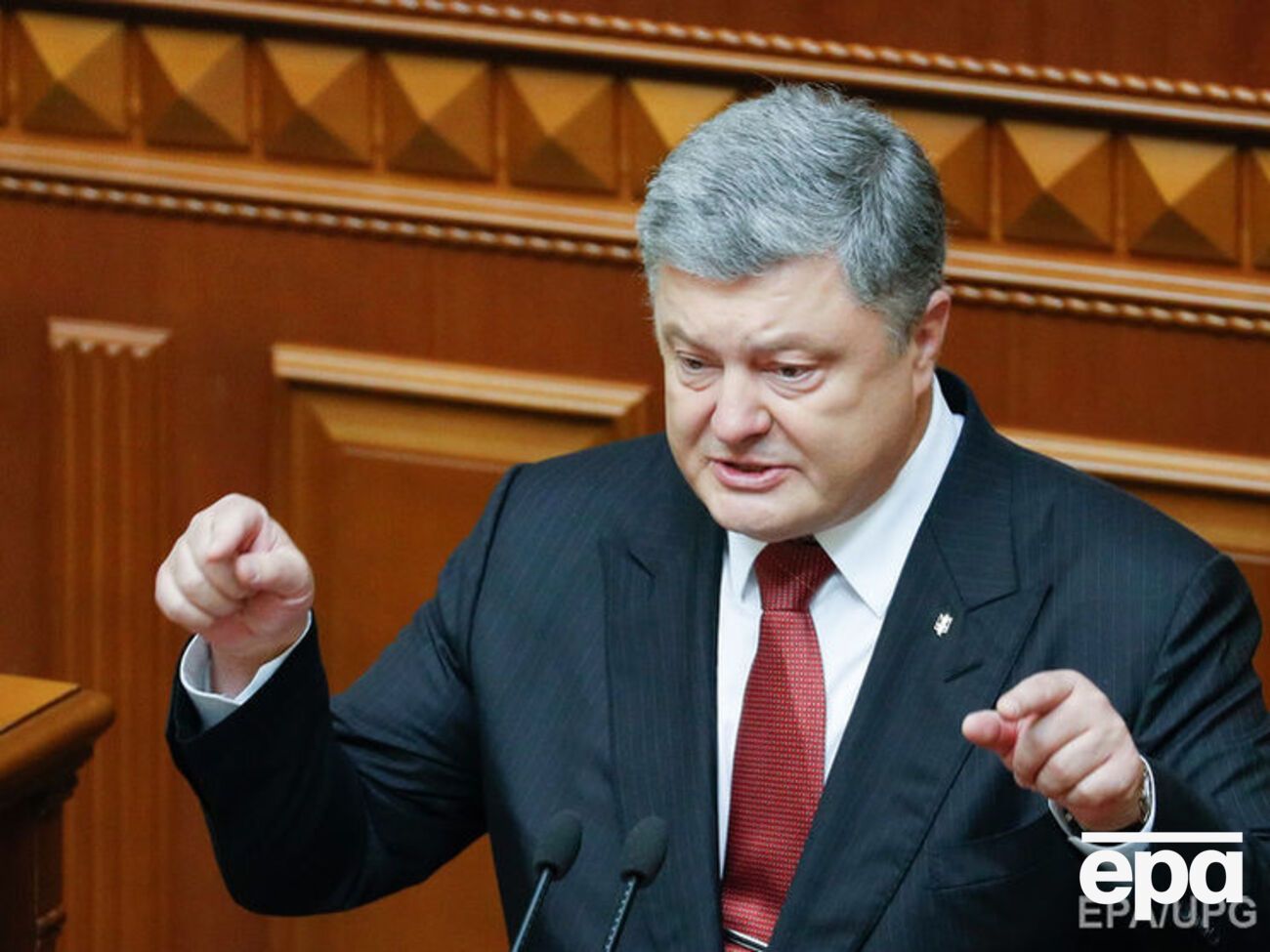 Порошенко: Саакашвілі міг оскаржити рішення про втрату громадянства у Вищому адміністративному суді України, але не зробив цього