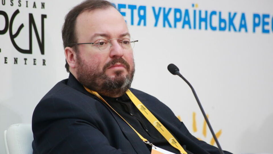 По информации политолога, слияние партий готовят к выборам в 2019 году