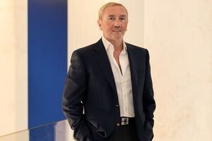 26 июля Черновецкий заявил, что не прячется от украинского следствия