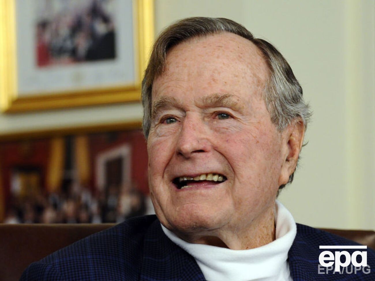 Джордж Буш &ndash; старший занимал пост президента США в 1989&ndash;1993 годах