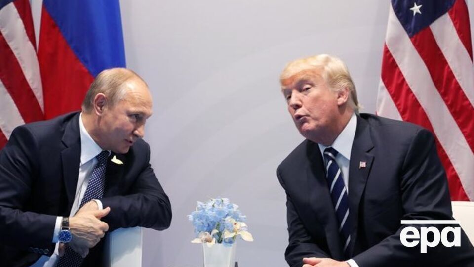 Путин и Трамп во время встречи в июле