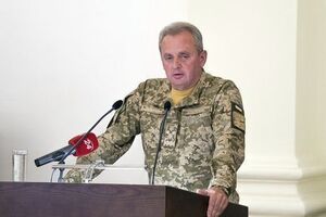 Муженко: Вооруженные силы отрабатывают различные сценарии и варианты действий