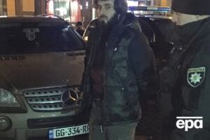 Після підриву автомобіля Махаурі невідомий сховався в підземному переході, заявило джерело "Українських новин"