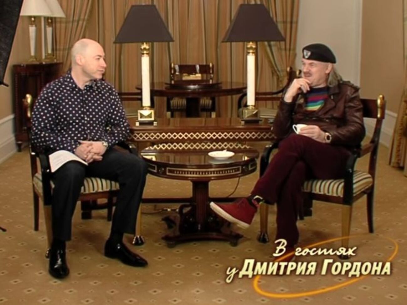 Владимир Пресняков: Как-то позвонила Пугачева: "Вернулась раньше с гастролей, а голубки Кристина и Володя лежат в одной кровати. Что делать?"