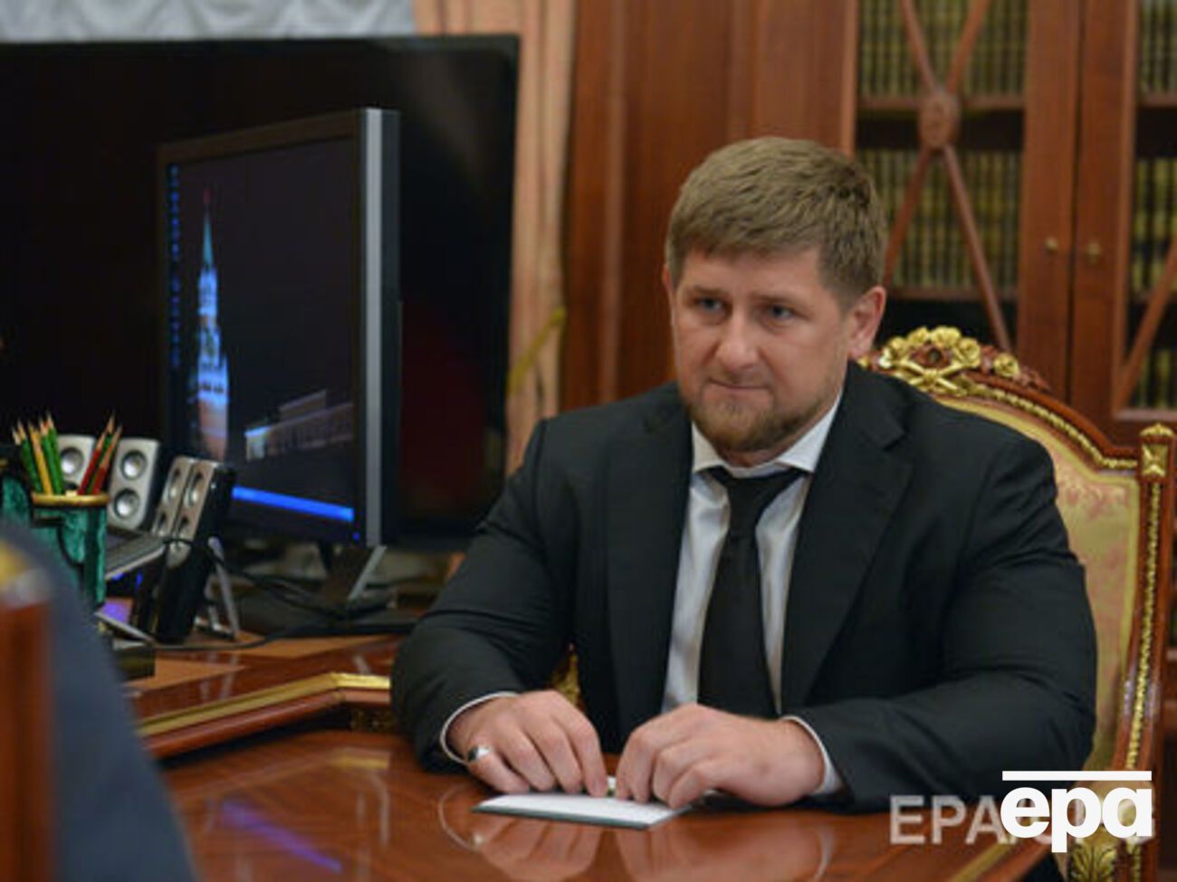 Кадиров про дружину: Медні Мусаївна відрізняється гостинністю, турботою про слабких, підтримкою зв'язків із усіма рідними та близькими людьми