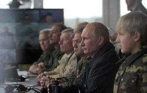 Путин посещал учения "Запад" в 2013 году