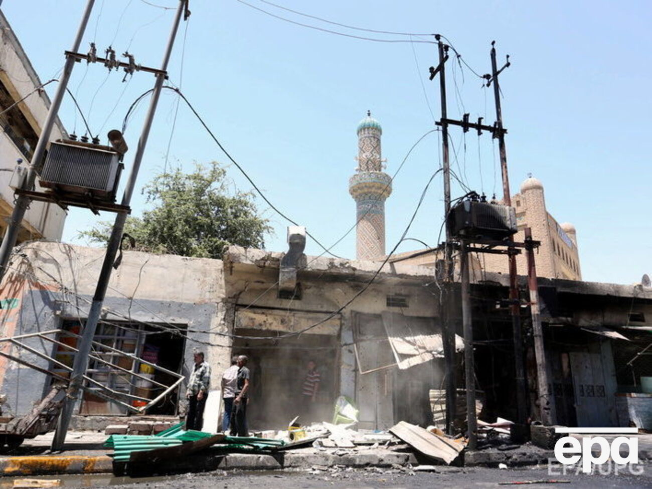 Десятки человек погибли в результате атаки террористов в Южном Ираке