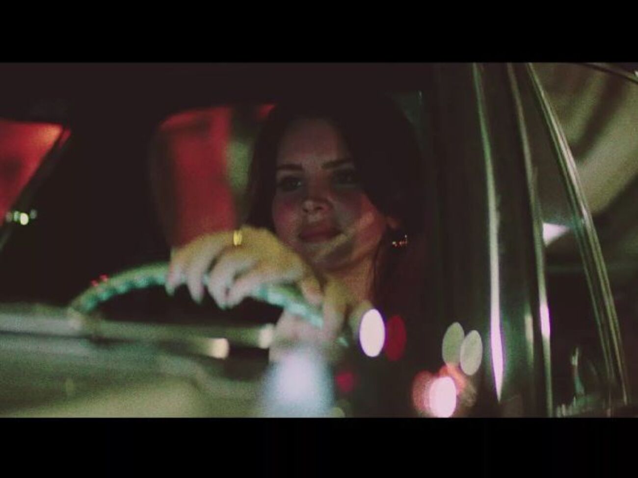 Дель Рей презентовала ролик