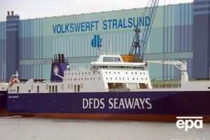 Датский паром, курсирующий между Стамбулом и Одессой, вынужден возить туда-обратно группу африканских мигрантов