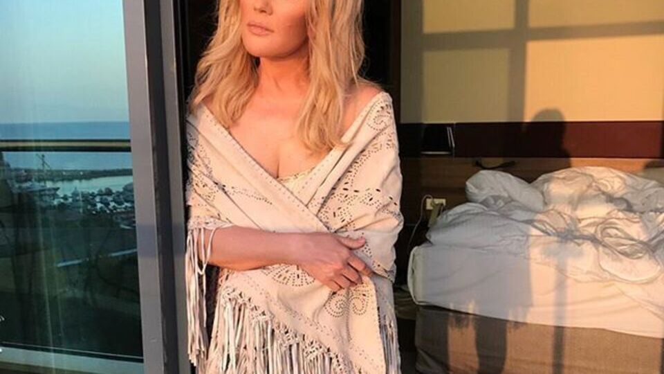 Повалій: Здрастуй, "Нова хвиле"! Як завжди, ти прекрасна! З любов'ю із Сочі!