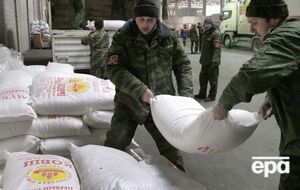 Гуманитарную помощь на Донбасс возить не будут, сообщает РБК