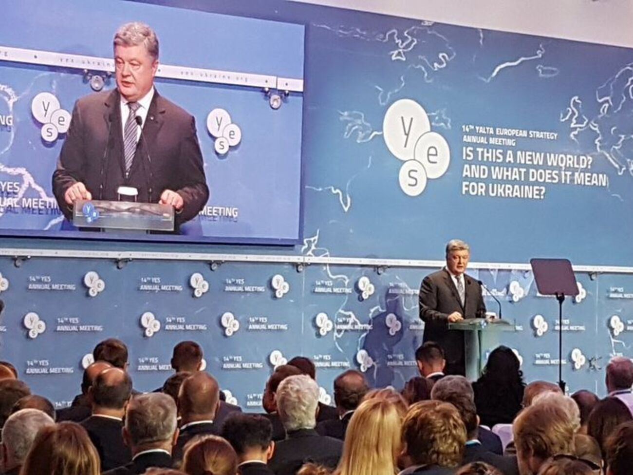 Порошенко отметил, что Евромайдан сорвал планы России