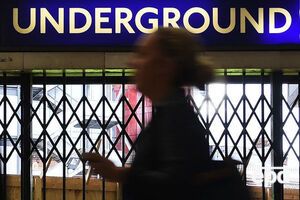 Свідки повідомляють по вибух у вагоні метро