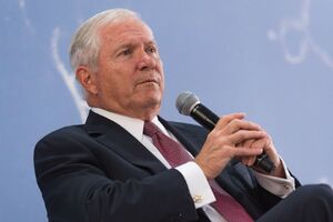 Гейтс: У Трампа мало пространства для маневра