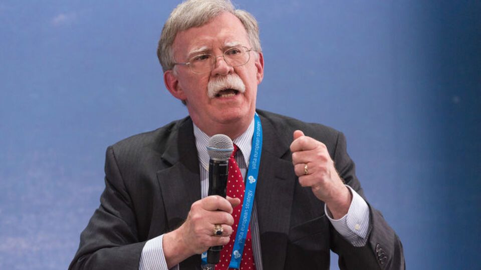 Болтон: Вопрос в том, сделает ли то же самое какая-либо значительная европейская страна