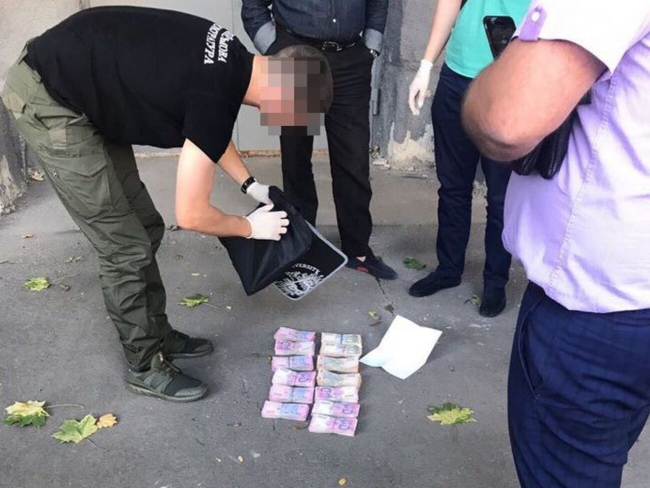 Должностное лицо&nbsp;задержали с поличным