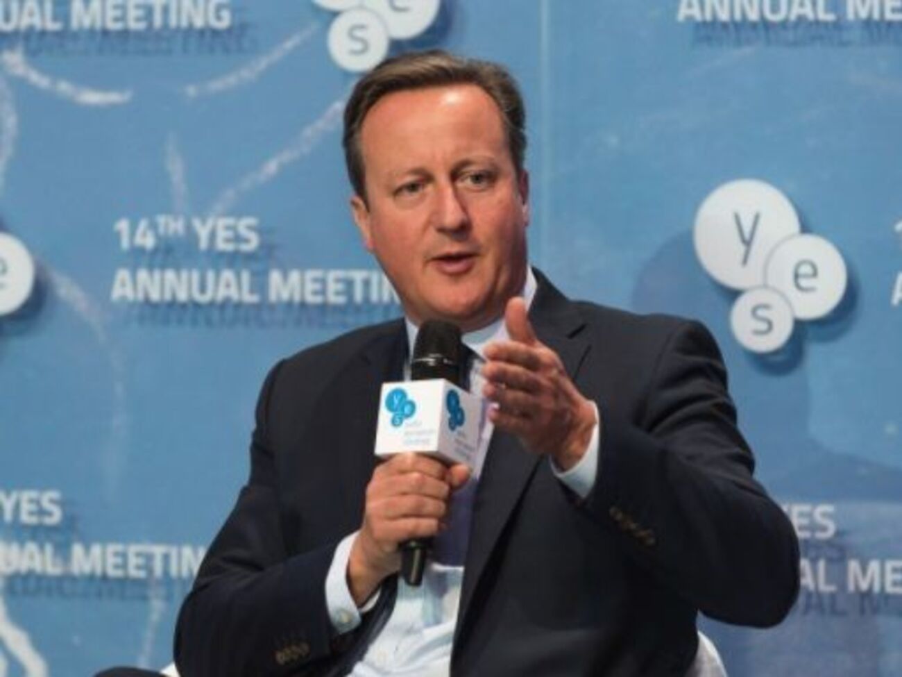 Кэмерон приехал в Киев для участия в YES