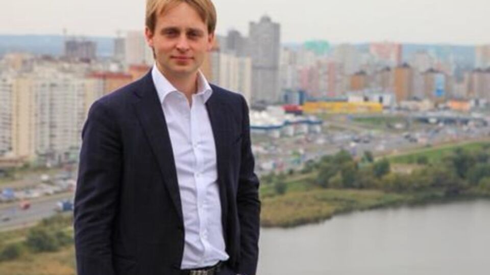 По версии следствия, в 2010–2011 годах Крымчак организовал преступную схему завладения тремя земельными участками