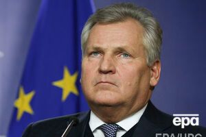 Як приклад нестабільної політичної ситуації в Україні Квасневський (на фото) навів ситуацію з лідером "Руху нових сил", екс-президентом Грузії Михайлом Саакашвілі