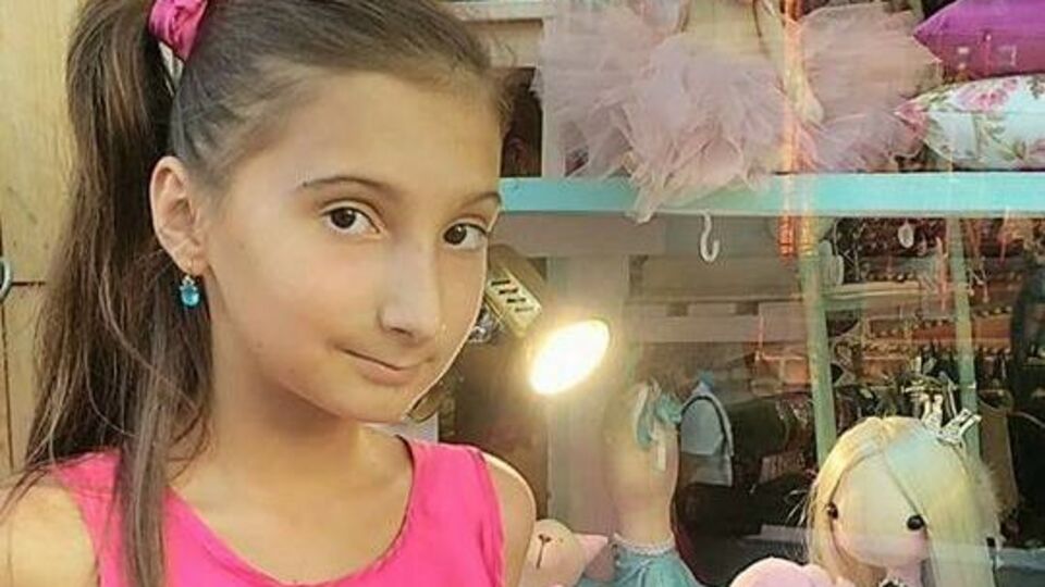 Возможно, девочка не погибла в пожаре в лагере "Виктория", а просто испугалась и убежала