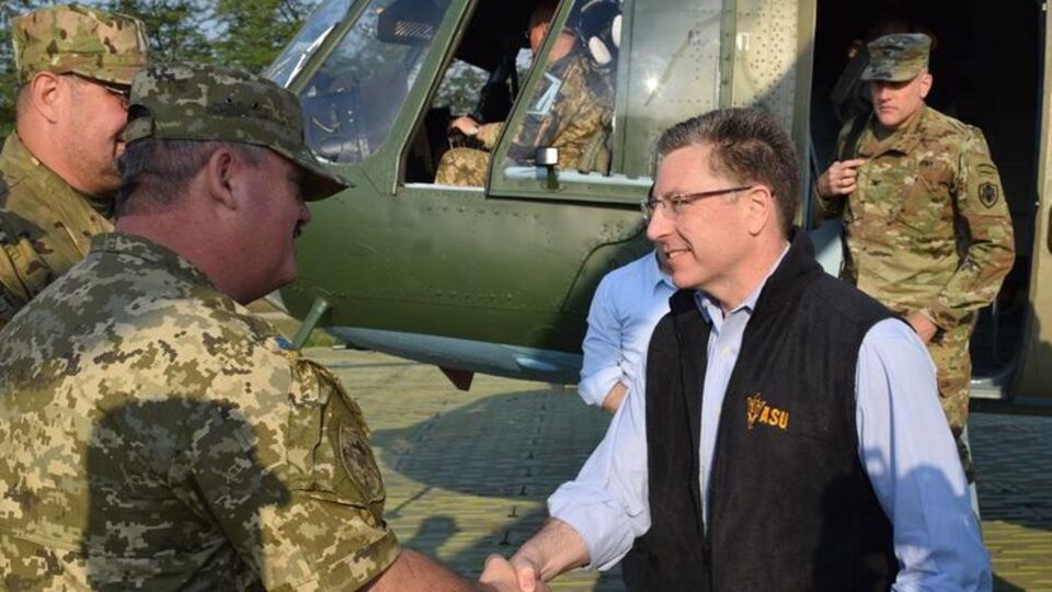 У липні Волкер побував на Донбасі