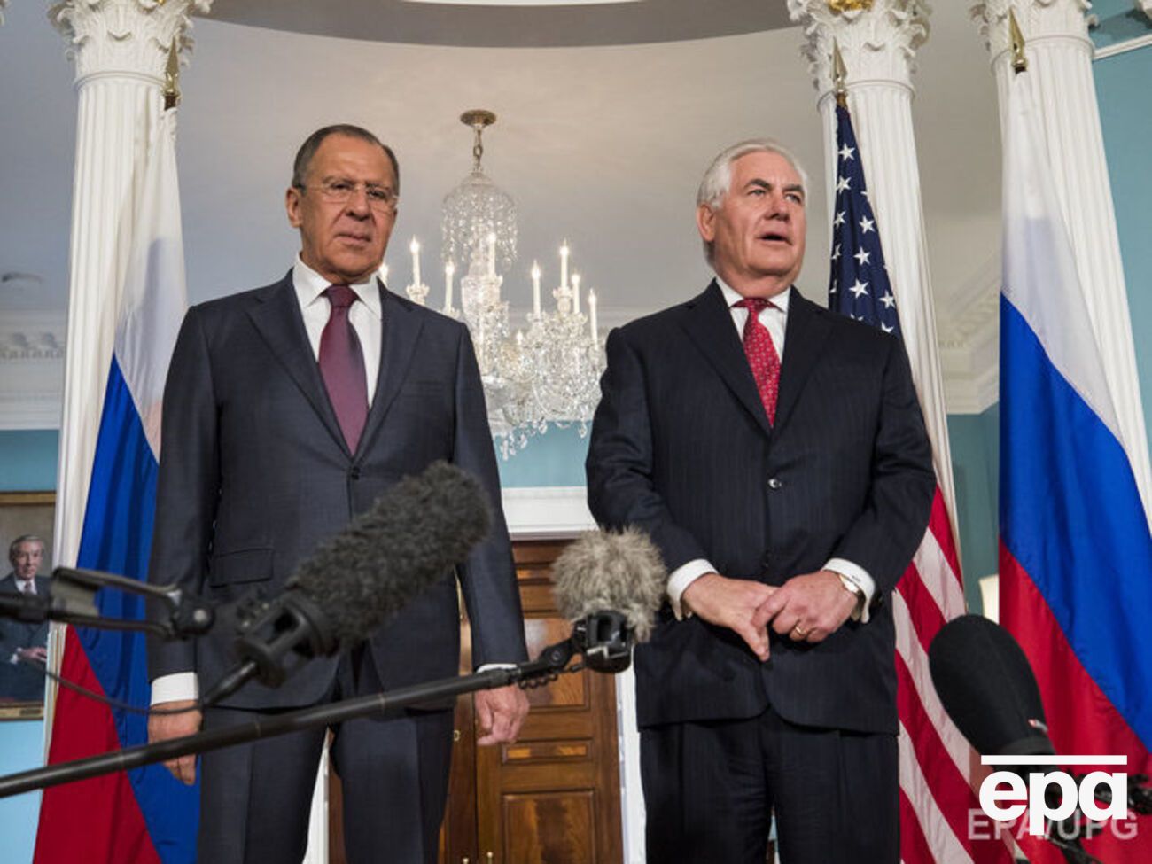 Тиллерсон и Лавров провели телефонный разговор