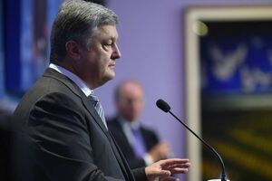 Порошенко повідомив про плани під час візиту до США