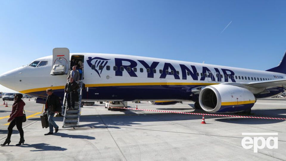 Ryanair отменит до 50 рейсов в день