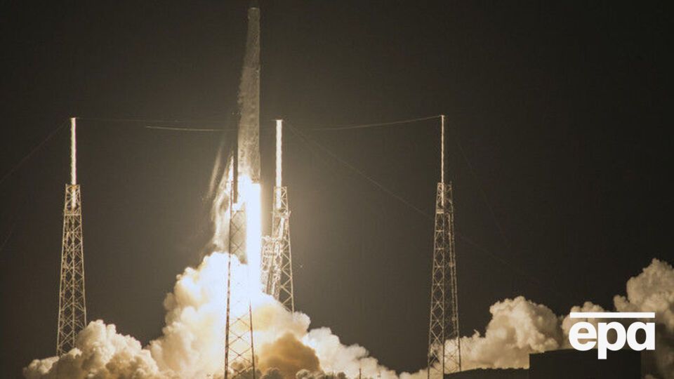 Ракета-носій Falcon 9 була розроблена компанією SpaceX