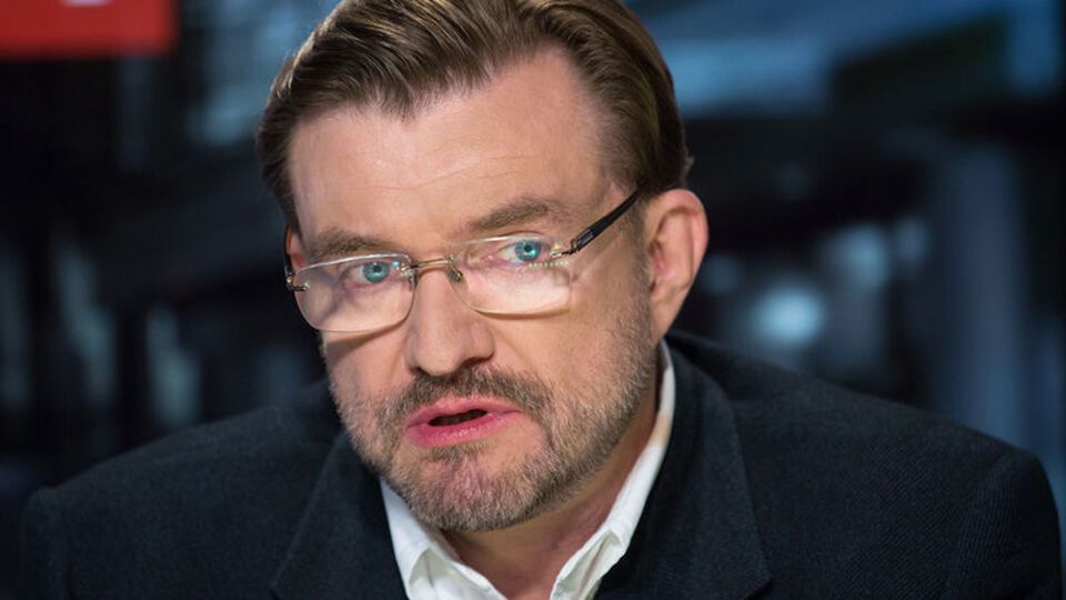 Євген Кисельов: Коли я переїхав у 2008 році до Києва, то незабаром переконався, що й тут за мною уважно спостерігають російські очі та вуха, а в разі чого – вживають заходів