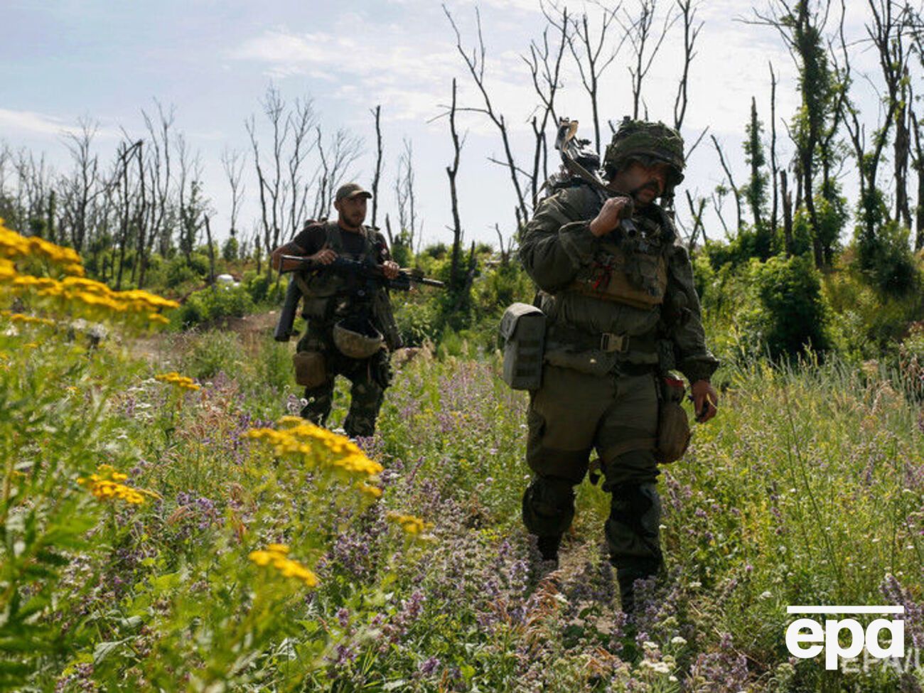 Силы АТО отвечали плотным огнем