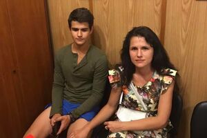 Максим Тихончук вынес детей из пяти комнат в лагере "Виктория"