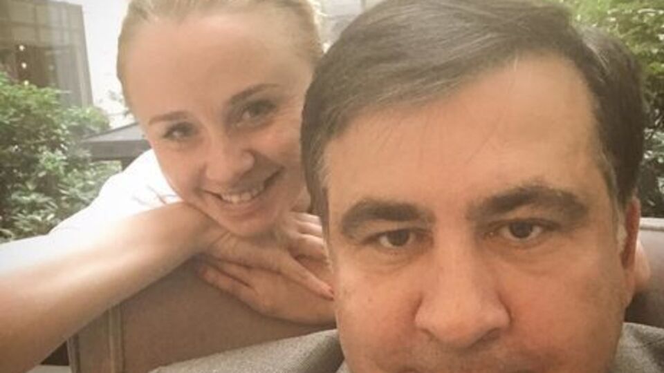 Екс-спікер Саакашвілі Дарина Чиж у Facebook назвала Порошенка "Вальцманом", а пізніше видалила свій пост