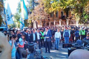 Саакашвили: Завтра у нас большая встреча с жителями города Днепр, и там власть очень готовится