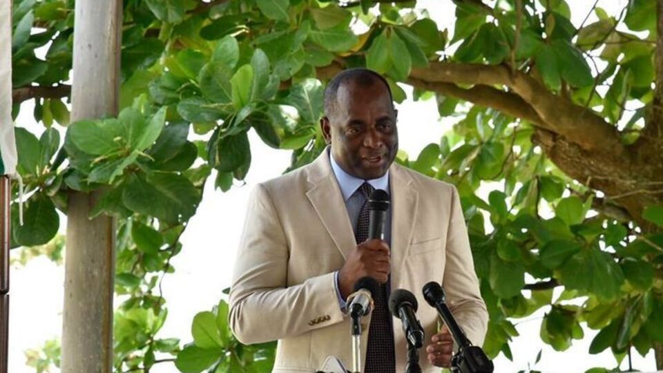 Прем'єр острівної Домініки розповів про свій порятунок під час стихійного лиха