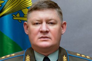 Командующий ВДВ России Сердюков серьезно пострадал в аварии