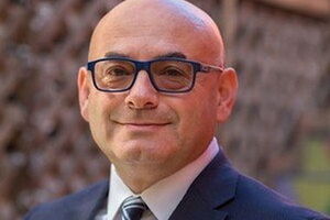 Григорий Финкельсон: Они не хотят ехать обратно. Кстати, я их хорошо понимаю