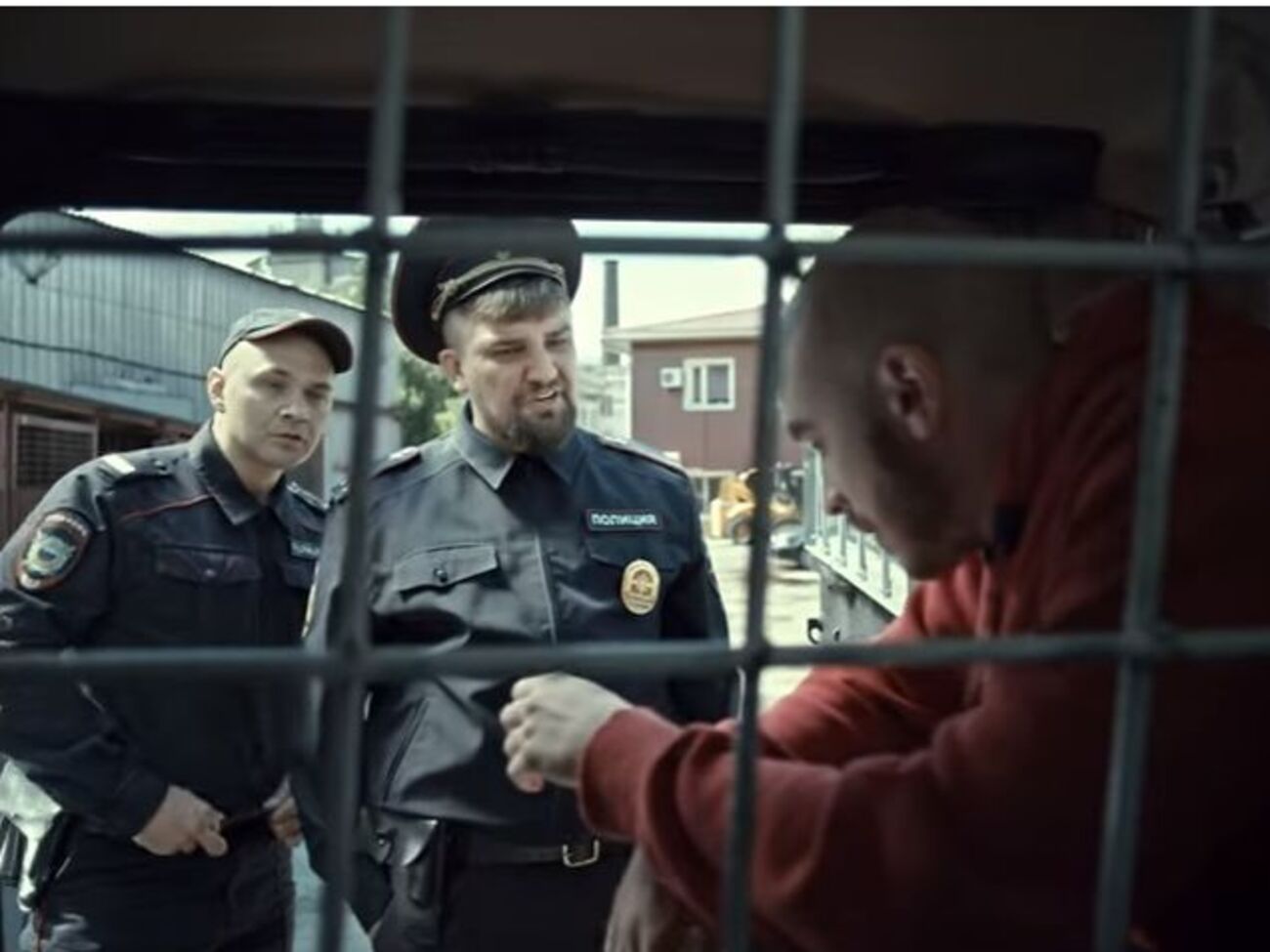 Че ты как чмо, че ты как черт, че ты не патриот