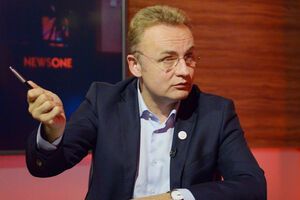 Садовий: Гройсман із тієї категорії людей, які не шкодять, просто не завжди можуть допомогти