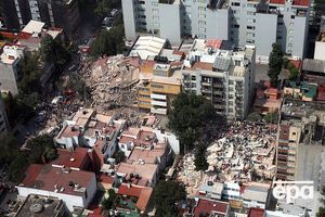 Число жертв землетрясения продолжает расти