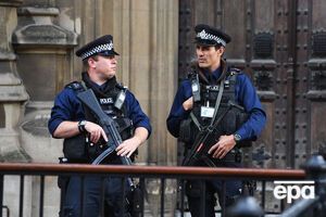 Поліція перевіряла повідомлення про підозрілий пакет