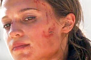 Викандер исполнила роль Лары Крофт