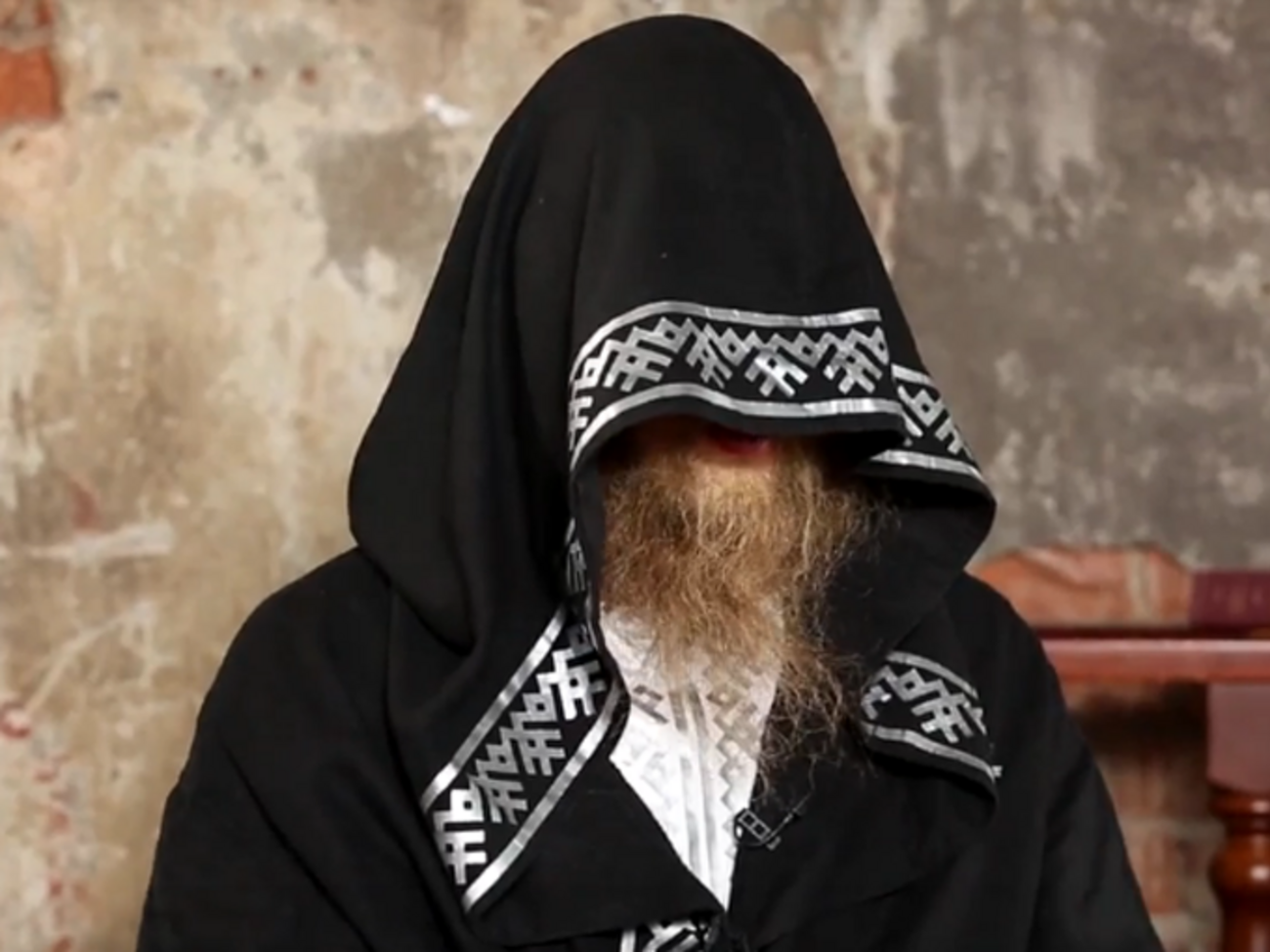 Нейромонах Феофан сделал из голоса Варум голос Агутина