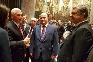 Порошенко встретился с Пенсом и Хейли в ООН