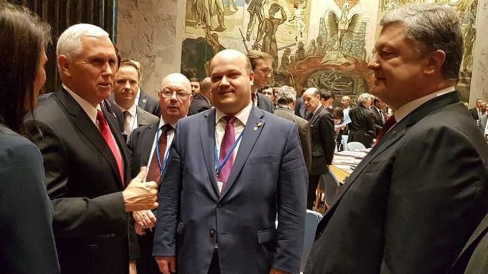 Порошенко встретился с Пенсом и Хейли в ООН