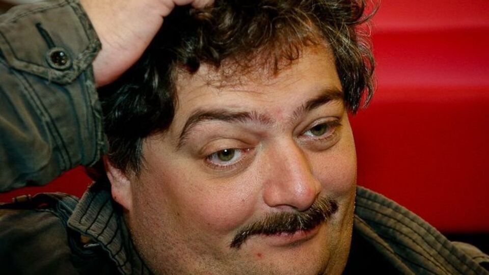Быков: В российском обществе есть твердые тела