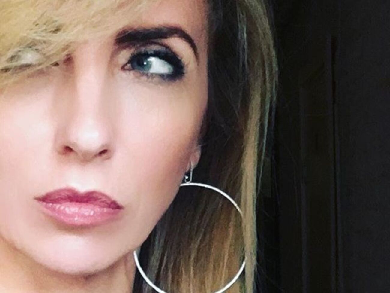 Бондарчук показала ноги в ботфортах