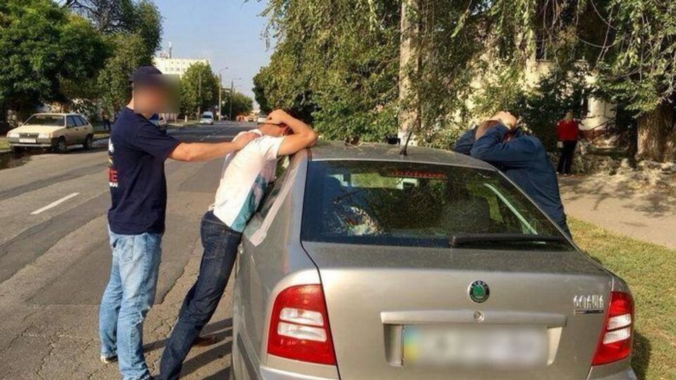 СБУ затримала депутата під час отримання хабара