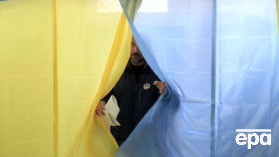 Опитування проводили з 4 до 13 вересня 2017 року